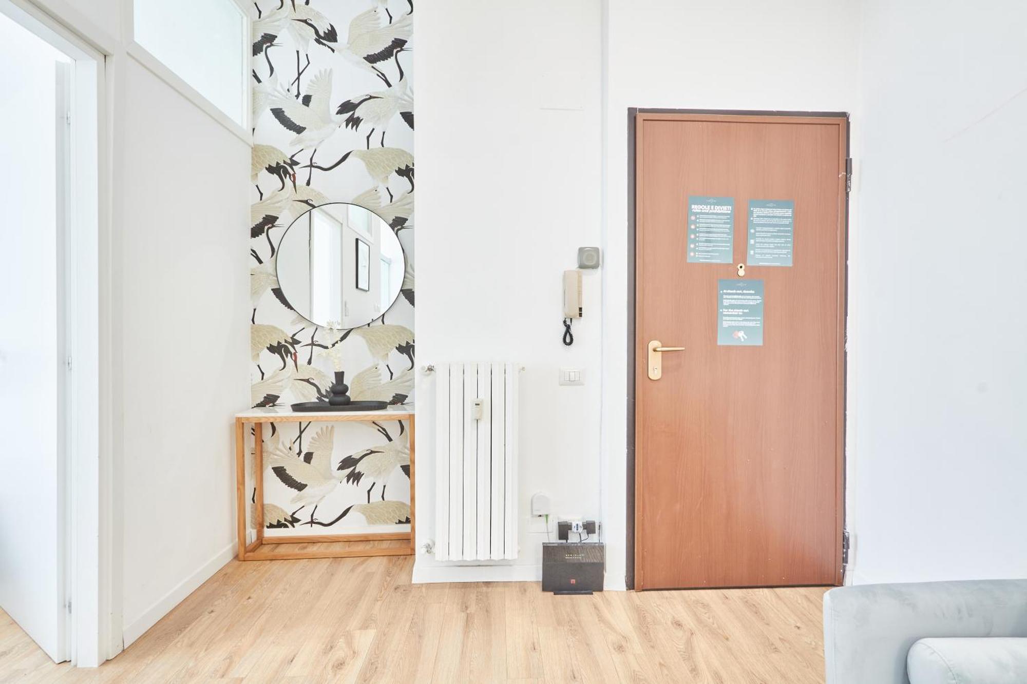 Spacious Flat Close To Fondazione Prada & Metro Милан Экстерьер фото
